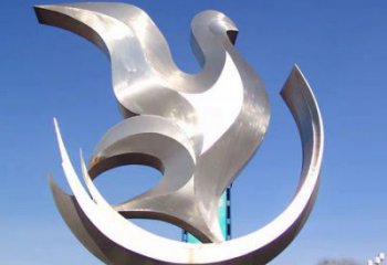 賓館飛鴿雕塑廠(chǎng)家 歐式仿真小品 鏡面仿真飛鴿雕塑