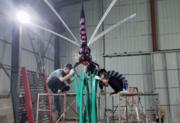 幾何蜻蜓點水雕塑廠家 中式擺件 草地蜻蜓點水雕塑