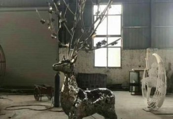 步行街梅花鹿雕塑廠家 創意公園擺件 草地切面梅花鹿雕塑