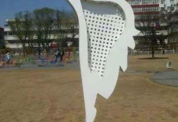 街道鶴雕塑廠家 創(chuàng)意村口小品 酒店拉絲鶴雕塑