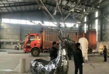 公園麋鹿雕塑廠(chǎng)家 中式鏡面小品 風(fēng)景區(qū)抽象麋鹿雕塑