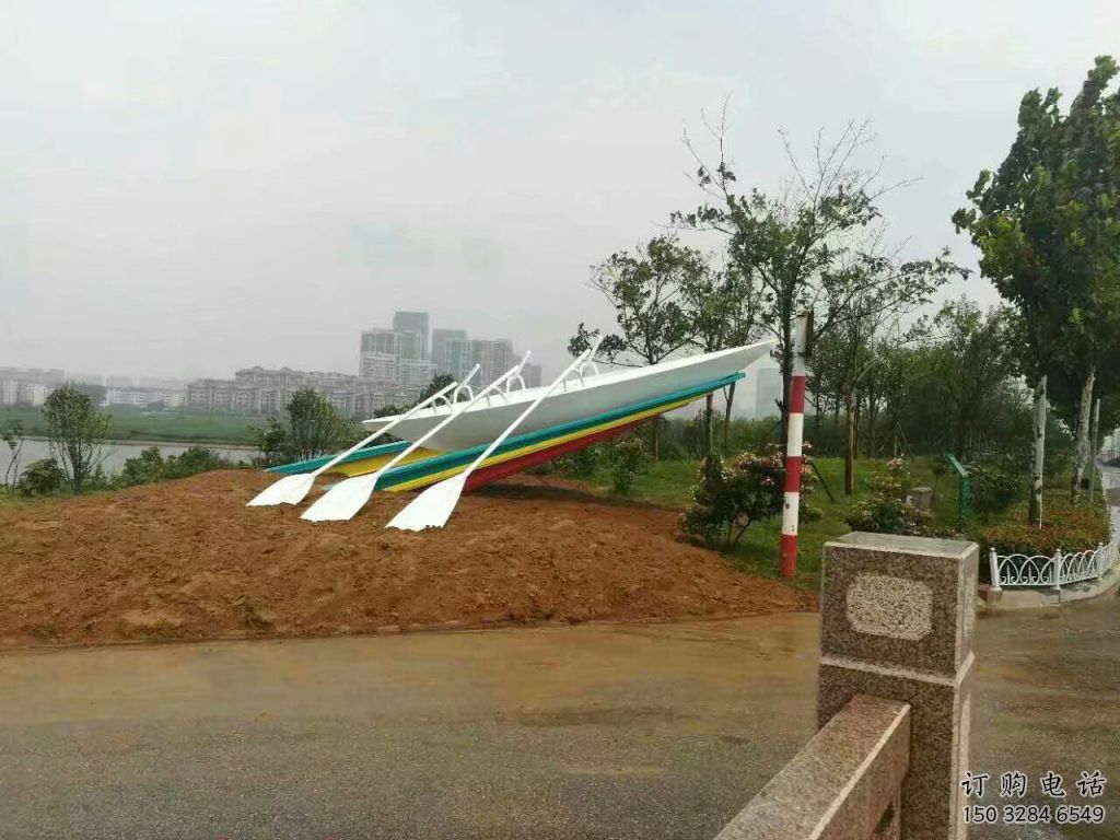房地產劃船雕塑廠家 公園運動擺件 大型仿古劃船雕塑制作