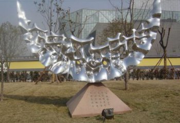 現(xiàn)代月牙雕塑廠家 大型別墅區(qū)擺件 公園不銹鋼月牙雕塑生產(chǎn)