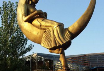 仿古月牙形雕塑廠家 創意小品 房地產不銹鋼月牙形雕塑制作