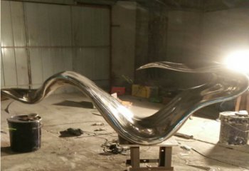 鍛造絲帶雕塑廠家 現代小品 戶外不銹鋼絲帶雕塑生產