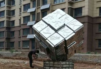 戶外二維碼雕塑廠家 鏡面小品 創意不銹鋼二維碼雕塑廠家