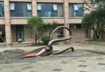 烤漆剪刀雕塑廠家 仿古公園小品 廣場不銹鋼剪刀雕塑廠