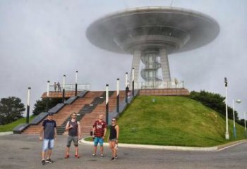 現代飛碟雕塑廠家 大型別墅區擺件 創意不銹鋼飛碟雕塑加工