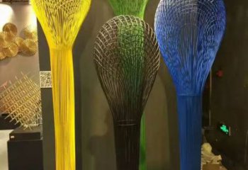 鏤空話筒雕塑廠家 烤漆園林小品 幾何不銹鋼話筒雕塑廠