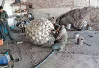 房地產(chǎn)松塔雕塑廠家 創(chuàng)意廣場(chǎng)擺件 鍛造不銹鋼松塔雕塑廠