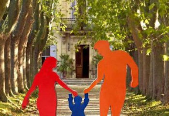 剪影一家人雕塑廠家 園林小品 剪紙不銹鋼一家人雕塑廠