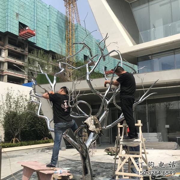 街道樹枝雕塑廠家 現代擺件 鏡面不銹鋼樹枝雕塑廠