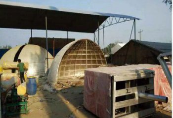 烤漆燈籠雕塑制造商 鋼管雕塑 室內(nèi)雕塑燈籠制作