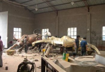 景觀恐龍雕塑生產，景區案例，景觀幾何恐龍雕塑制作