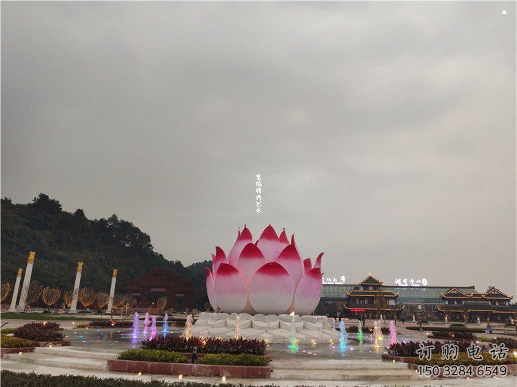 大型蓮花雕塑制造，透雕系列，蓮花噴泉雕塑廠家承接