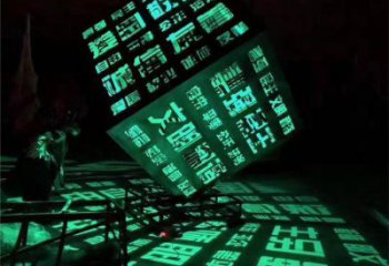 大型魔方雕塑選用，街道標識，燈光魔方雕塑廠家常用