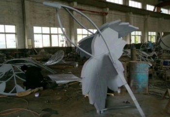 楓葉雕塑承接，鍛造工藝，不銹鋼楓葉雕塑訂做