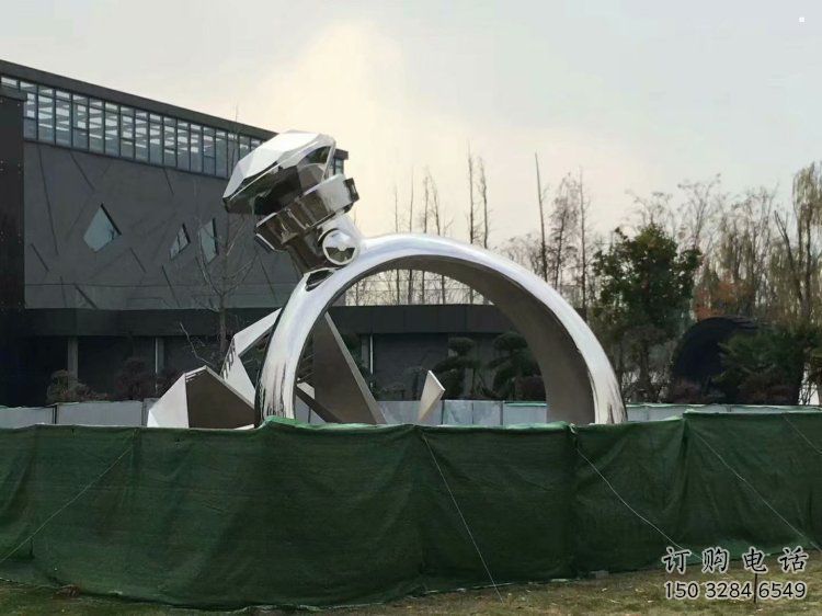 噴漆指環雕塑