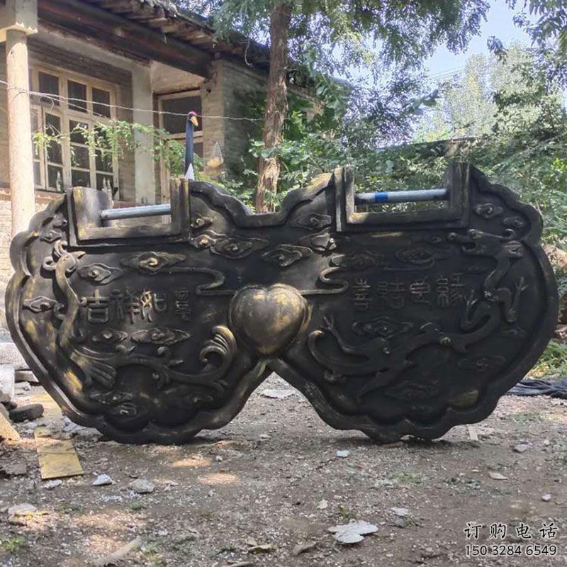 鎖子雕塑工廠優選，城市裝飾，玻璃鋼鎖子雕塑供給