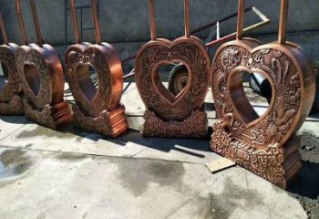 園林鎖子雕塑精選，陸地?cái)[件，公園玻璃鋼鎖子雕塑精品