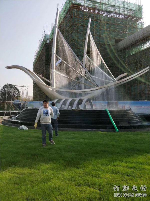宿州帆船噴泉雕塑，水景水秀組合，旱地帆船噴泉雕塑廠家