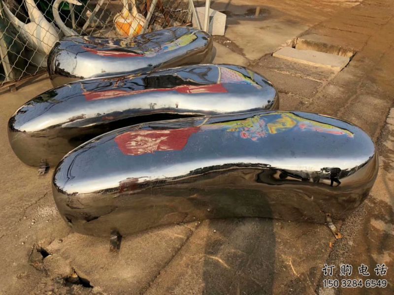寧德坐凳雕塑，小區(qū)園林雕塑，不銹鋼鏡面效果