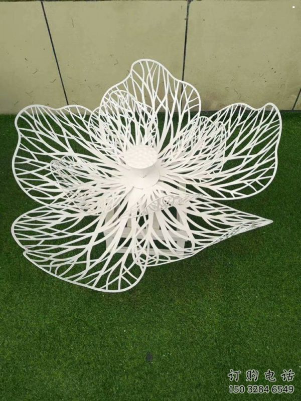 定西梨花雕塑供應，城市裝飾，鏤空梨花雕塑廠家優(yōu)選