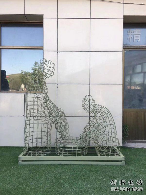邢臺(tái)鏤空孝道雕塑通用，街景小品，鐵藝洗腳雕塑制造