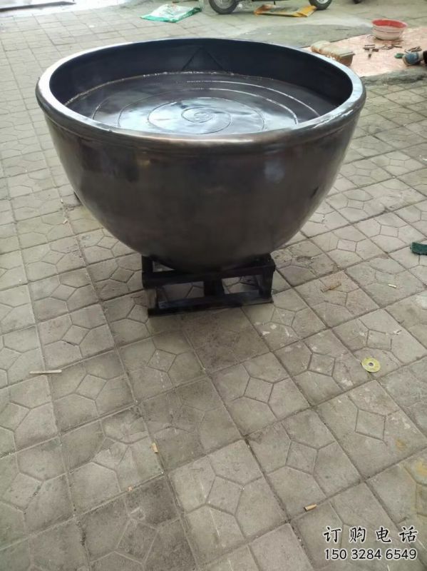 鶴壁鑄銅缸雕塑預(yù)用