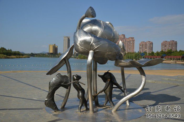 開(kāi)福蓮蓬嬉戲雕塑，城市植物景觀雕塑，不銹鋼鏡面效果