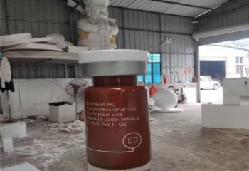 荊州瓶子雕塑批發，景觀雕塑，主題玻璃鋼藥瓶子雕塑標準