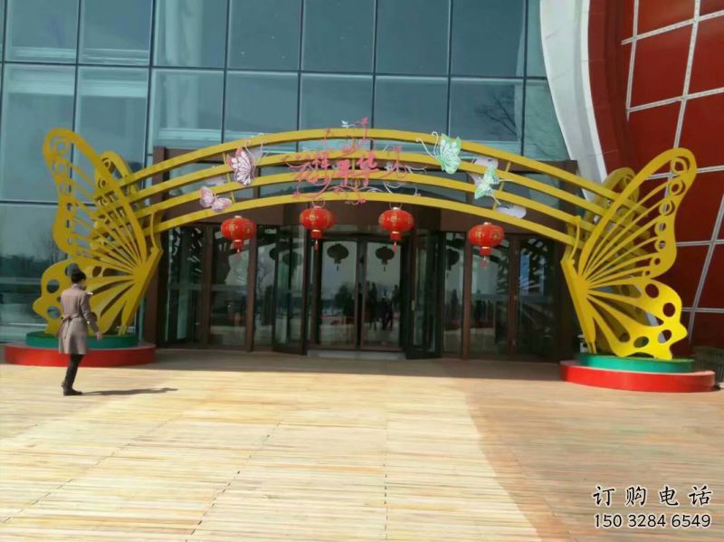 玄武蝴蝶拱門雕塑，鏤空烤漆效果，不銹鋼小區(qū)標(biāo)識雕塑