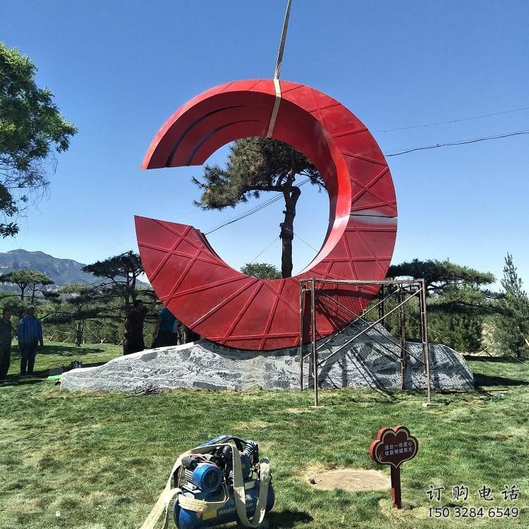 中寧草地精神堡壘雕塑