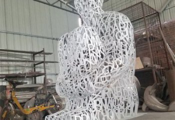 九江大型鏤空人物雕塑常用，戶外擺放，鐵藝字母人物雕塑展示