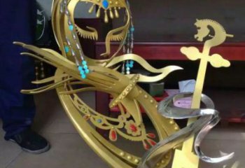 阜新公園臉譜雕塑