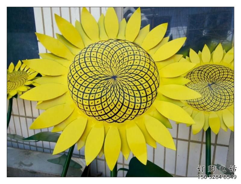 雙橋抽象花籃雕塑展品，小區(qū)雕塑，葵花花籃雕塑工程制作精選