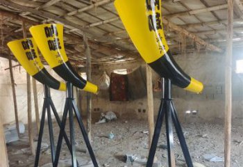 和田園林喇叭雕塑